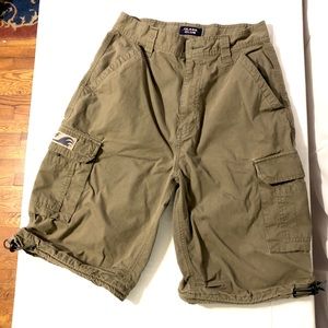 Class Club Men’s Cargo Surf Shorts 18